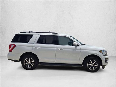 Used 2020 Ford Expedition XLT AWD/4WD image 4