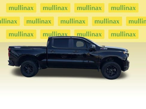 Used 2019 Chevrolet Silverado 1500 LT Trail Boss AWD/4WD image 12