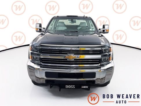 Used 2017 Chevrolet Silverado 2500 W/T w/ Snow Plow Prep Package AWD/4WD image 2