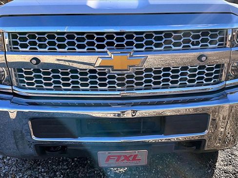 Used 2019 Chevrolet Silverado 2500 W/T w/ WT Convenience Package image 17
