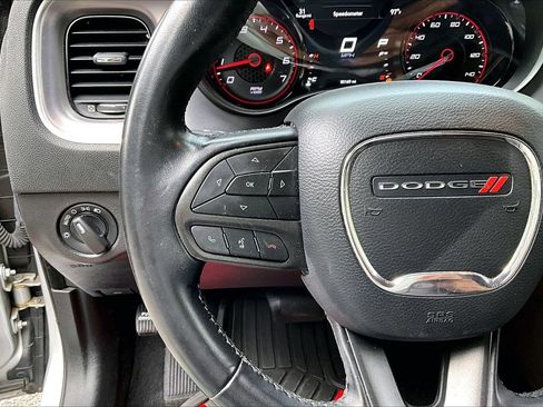 Used 2020 Dodge Charger SXT w/ Blacktop Package RWD image 10