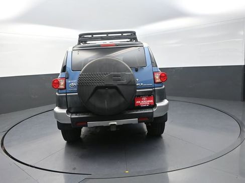 Used 2011 Toyota FJ Cruiser 4WD w/ Convenience Pkg image 54