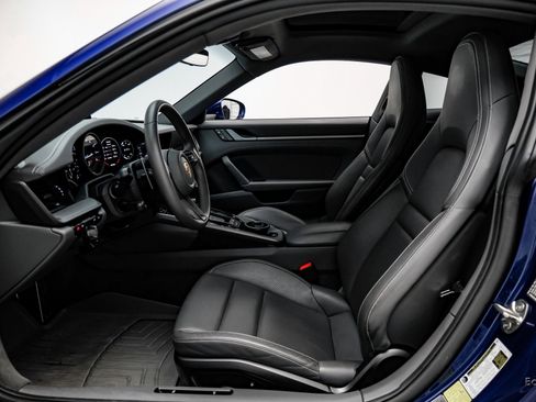 Used 2020 Porsche 911 Carrera 4S image 29