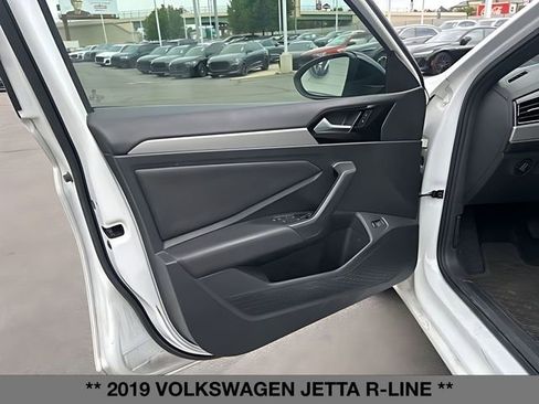 Used 2019 Volkswagen Jetta R-Line FWD image 20
