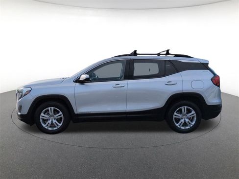Used 2020 GMC Terrain SLE w/ Driver Convenience Package image 8