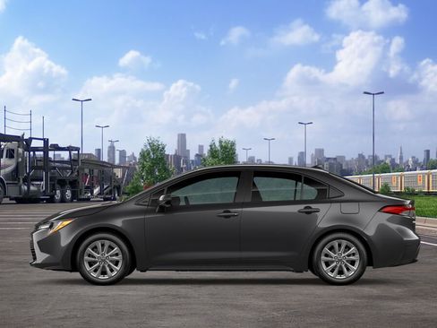 New 2026 Toyota Corolla LE image 4