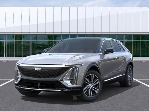 New 2026 Cadillac Lyriq Luxury image 6