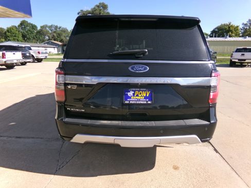 Used 2020 Ford Expedition Platinum image 4