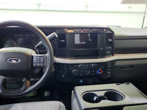 Used 2024 Ford F250 XLT image 19