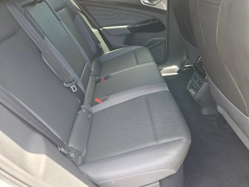 Certified 2023 Volkswagen ID.4 Pro S Plus AWD/4WD image 15