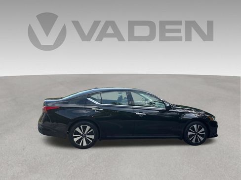 Used 2019 Nissan Altima 2.5 SL FWD image 34