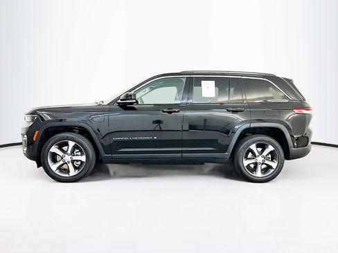 Used 2022 Jeep Grand Cherokee Limited 4xe AWD/4WD image 4
