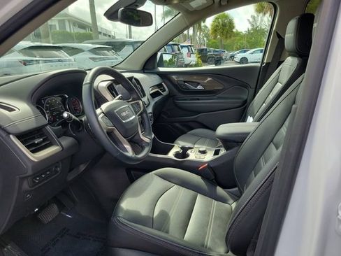 Used 2023 GMC Terrain Denali w/ Denali Premium Package AWD/4WD image 17