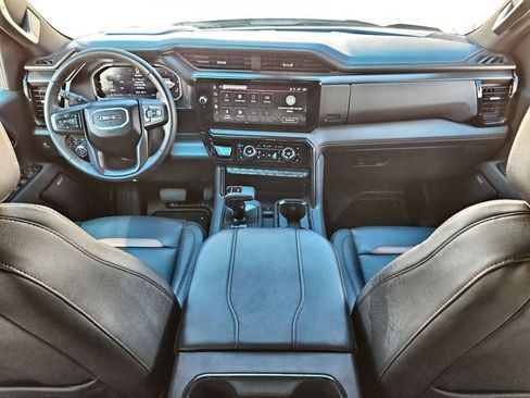 Certified 2026 GMC Sierra 1500 AT4 AWD/4WD image 18