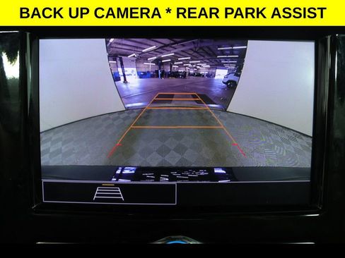 Used 2023 Chevrolet Traverse LS w/ Safety Package FWD image 6