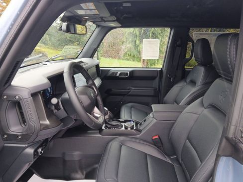 New 2025 Ford Bronco Badlands AWD/4WD image 5