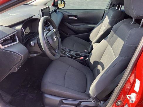 Certified 2021 Toyota Corolla LE image 12
