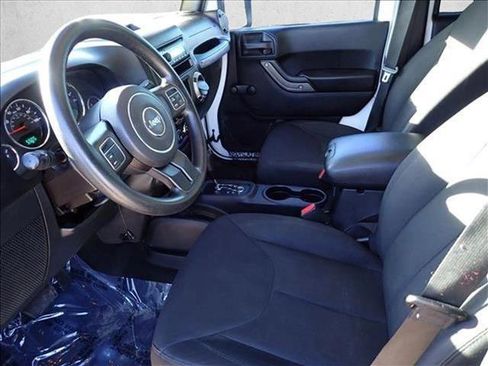 Used 2016 Jeep Wrangler Unlimited Sport w/ Max Tow Package AWD/4WD image 8
