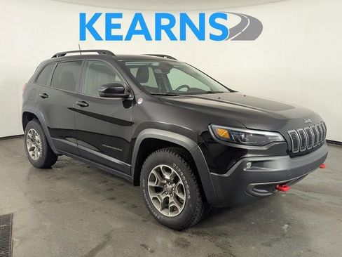 Used 2022 Jeep Cherokee Trailhawk image 1