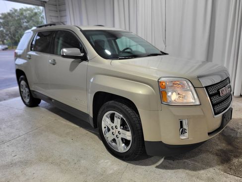 Certified 2012 GMC Terrain SLT image 3