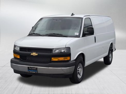 New 2025 Chevrolet Express 2500 w/ Driver Convenience Package image 12
