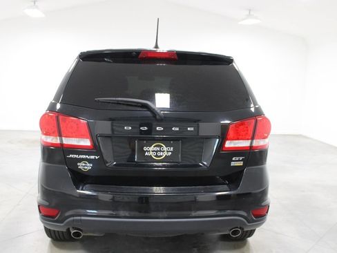 Used 2018 Dodge Journey GT FWD image 9