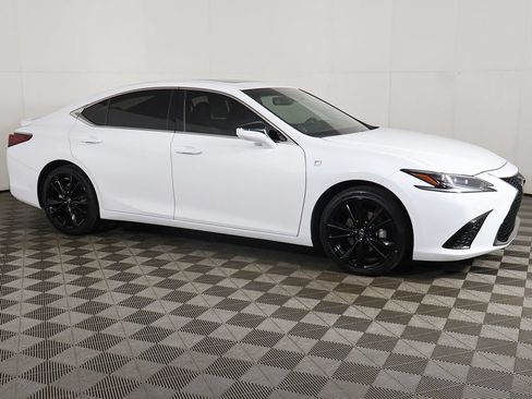 Used 2023 Lexus ES 300h F Sport FWD image 15