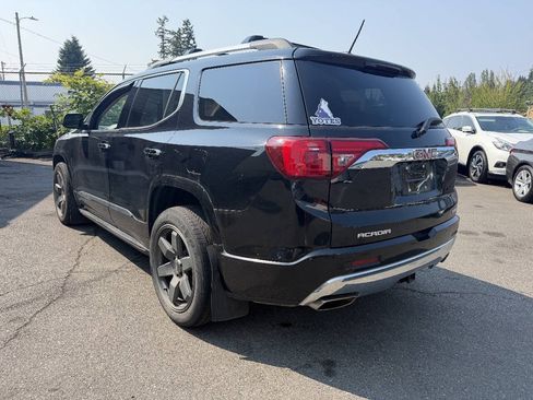 Used 2017 GMC Acadia Denali AWD/4WD image 4