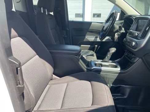 Used 2022 Chevrolet Colorado LT w/ Fleet Safety Package AWD/4WD image 21