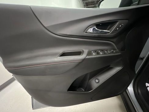 Certified 2023 Chevrolet Equinox RS AWD/4WD image 21