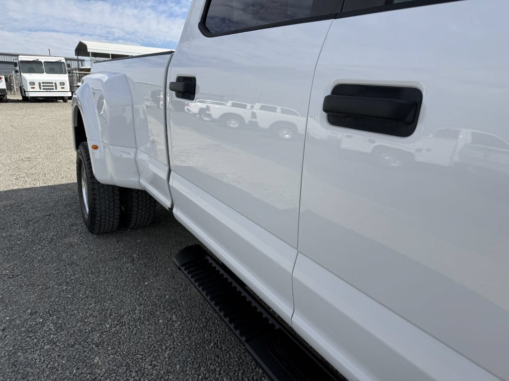 Used 2017 Ford F350 XL w/ Power Equipment Group AWD/4WD image 11