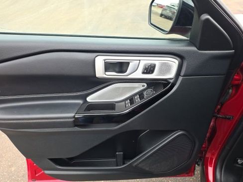 Used 2023 Ford Explorer ST w/ Equipment Group 401A image 20