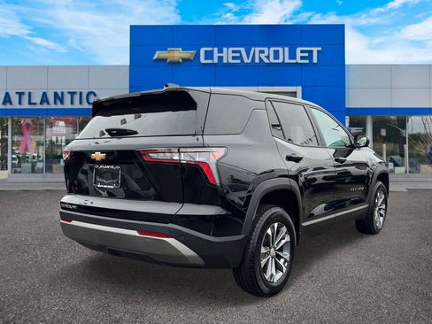 Certified 2025 Chevrolet Equinox LT w/ Safety and Technology Package image 5