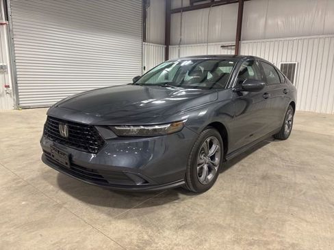 Used 2024 Honda Accord EX image 4