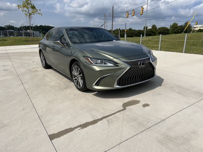 Used 2019 Lexus ES 350 w/ Premium Package