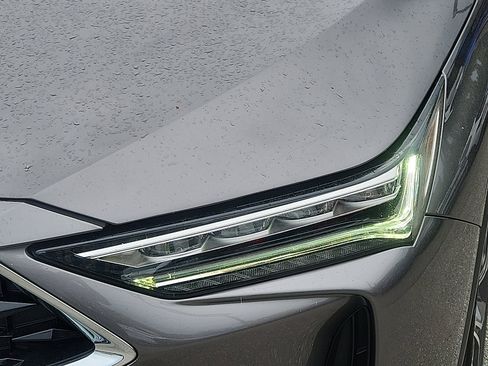Certified 2022 Acura MDX SH-AWD w/ Technology Package image 9