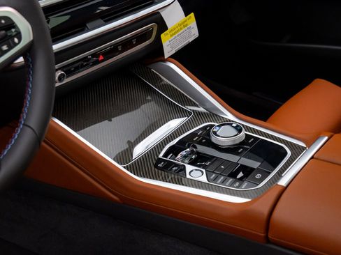 New 2026 BMW X6 M60i w/ Executive Package image 12