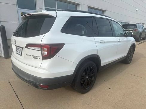 Used 2021 Honda Pilot Black Edition image 5