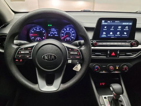 Used 2020 Kia Forte LXS FWD image 22