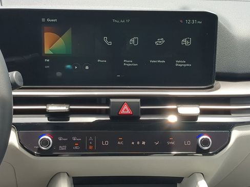 New 2026 Kia Sportage EX w/ EX Panorama Roof Package image 15