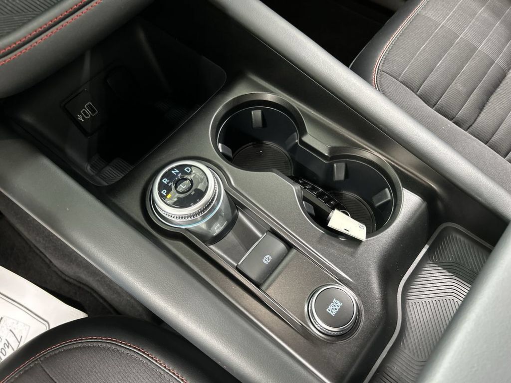 Used 2026 Ford Explorer ST-Line AWD/4WD image 18