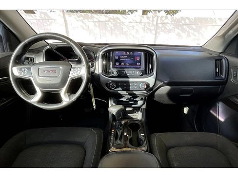 Used 2015 GMC Canyon SLE AWD/4WD image 18