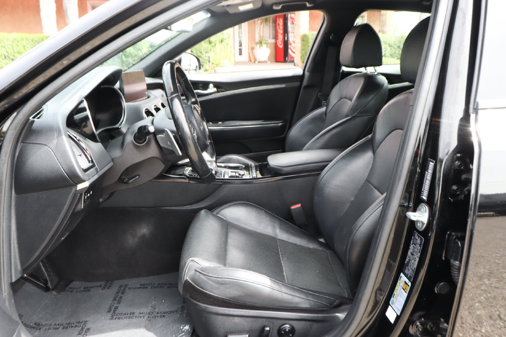 Used 2023 Kia Stinger GT-Line w/ Sun & Sound Package RWD image 17