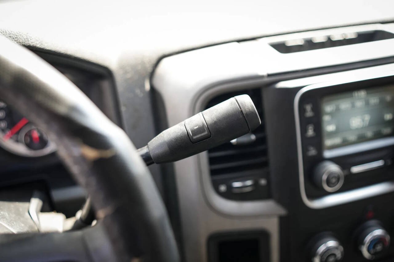 Used 2014 RAM 1500 Express RWD image 35