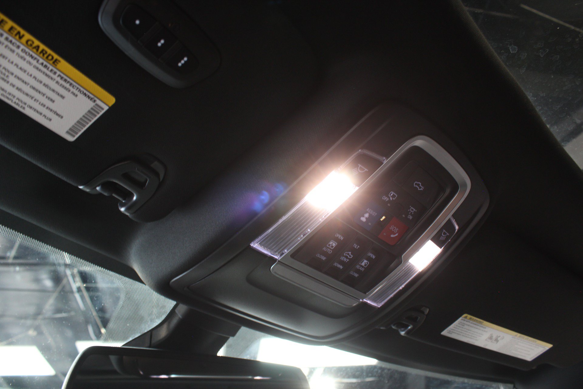 Used 2024 RAM 2500 Laramie w/ Night Edition AWD/4WD image 39