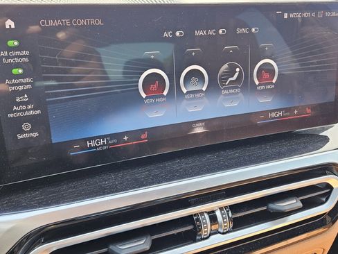 Used 2023 BMW 330e w/ Driving Assistance Package RWD image 21