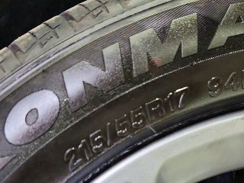 Used 2023 Hyundai Kona SEL AWD/4WD image 26