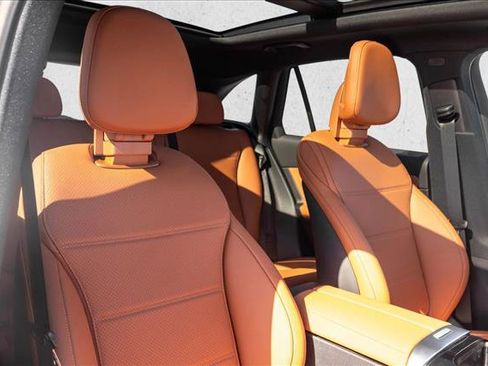 New 2026 Mercedes-Benz GLC 300 4MATIC image 28