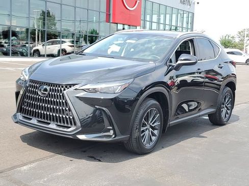 Used 2025 Lexus NX 350 AWD w/ Accessory Package (2T) image 2