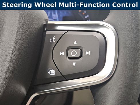 New 2026 Volvo XC40 B5 Ultra w/ Climate Package image 34